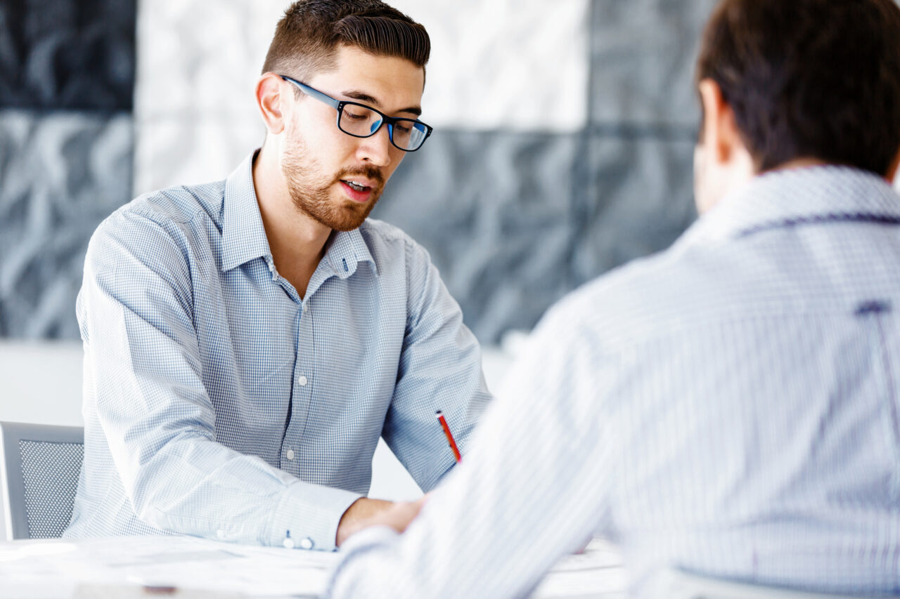 จะรับมือกับสภาวะอารมณ์ของผู้ถูกเลิกจ้างกระทันหันได้อย่างไร